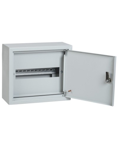 ЩРн-12з 265х310х120 IP31 GENERICA (MKM14-N-12-31-Z-G). Щит распределительный навесной с замком. GENERICA в Черкесске