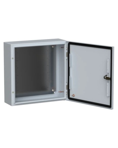 ЩМП-40.40.15 УХЛ1 IP66 400х400х150 TITAN 5 (TI5-10-N-040-040-015-66). Шкаф металлический с монтажной платой. IEK в Черкесске