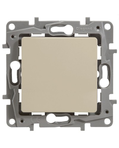 Переключатель 10AX-250В ETIKA, слоновая кость (672305). Выключатель. LegranD в Черкесске